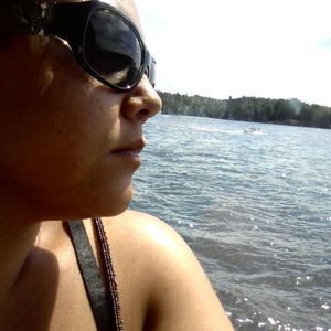 Meet your Posher, Desiree